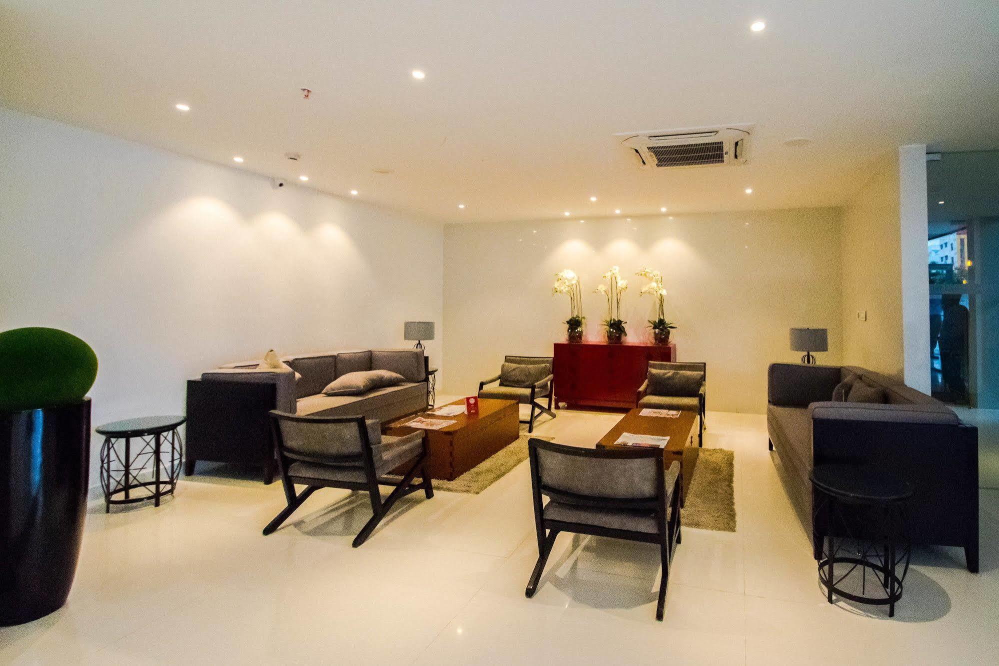 Hotel Deccan Serai, Hitec City, היידראבד מראה חיצוני תמונה